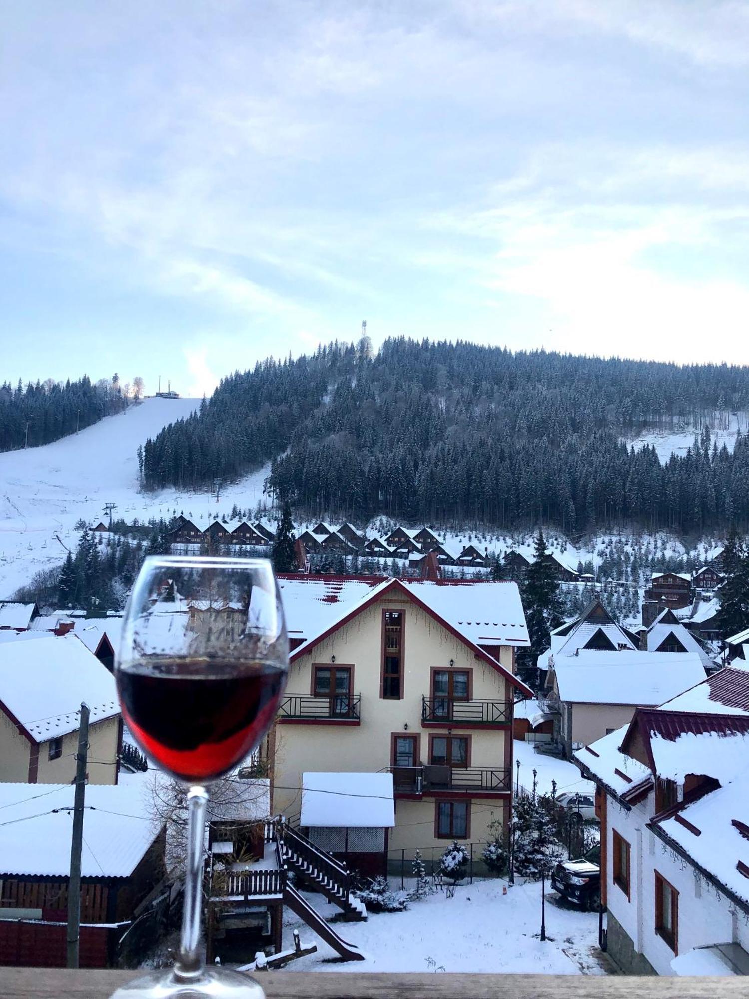 Sadyba U Halyny Sunrise Bukovel Eksteriør bilde